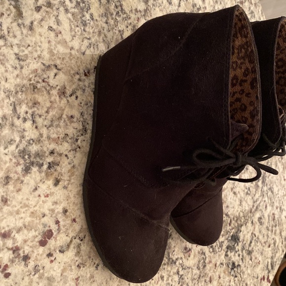 Black wedge shoes - Picture 3 of 4